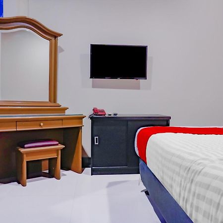 Oyo 117 Blueberry Homestay Jakarta Luaran gambar