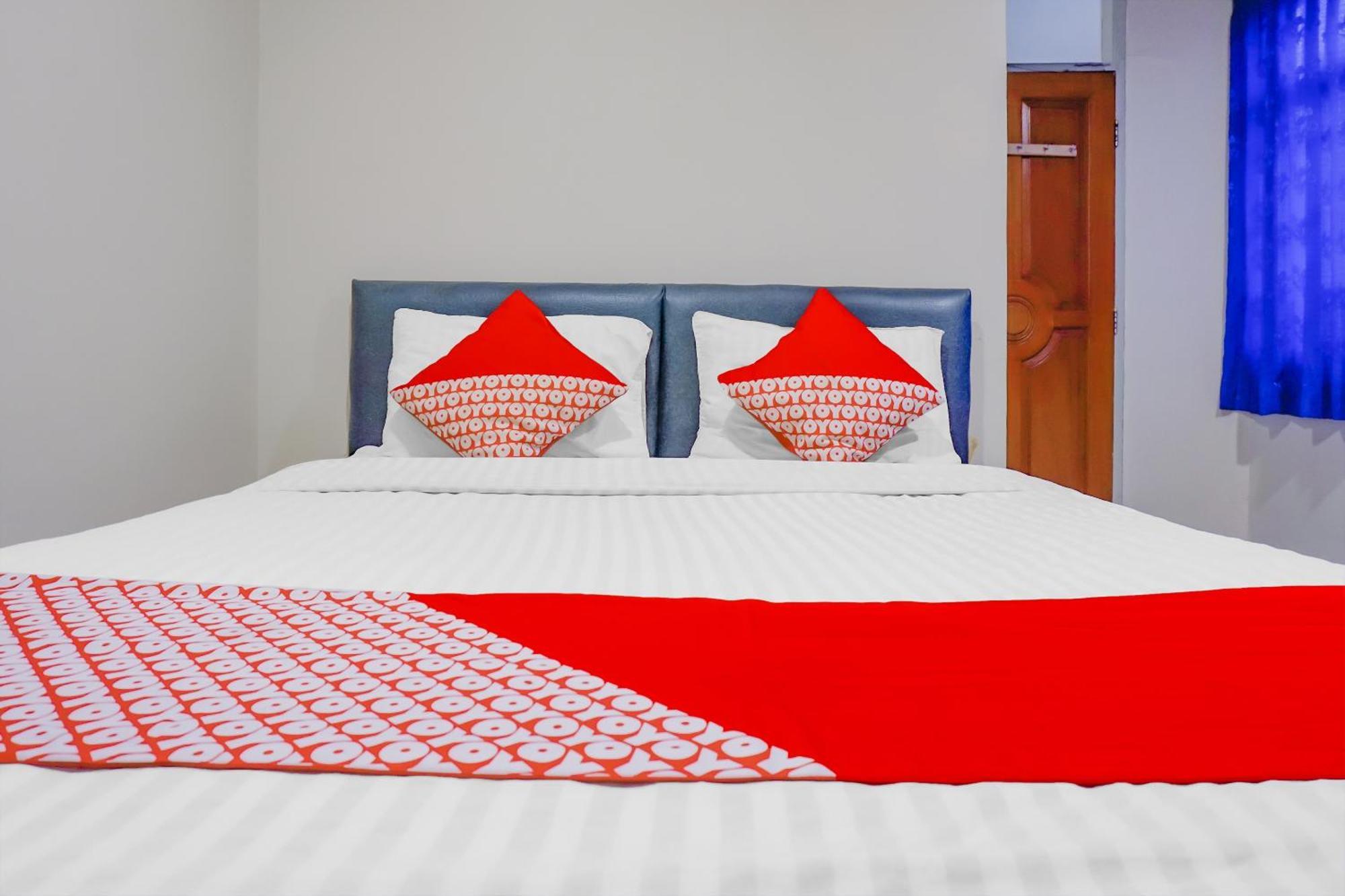 Oyo 117 Blueberry Homestay Jakarta Luaran gambar
